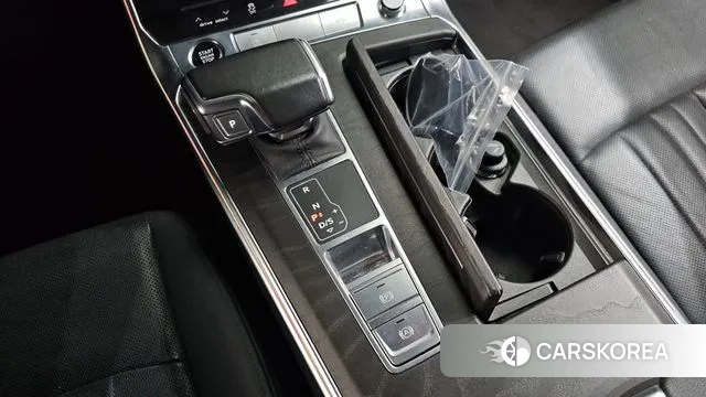 Audi A6 (C8) id 3349813 из Кореи 19