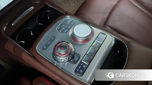 Genesis G90 (RS4) id 4991420 из Кореи 31