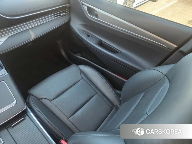 Hyundai The New Grandeur IG id 5000658 из Кореи 19