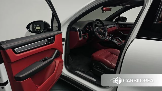Porsche Cayenne (PO536) id 4763160 из Кореи 34