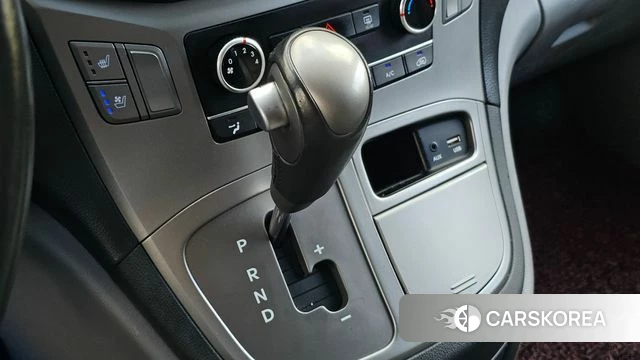 Hyundai The New Grand Starex id 4959922 из Кореи 19