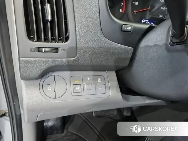 Hyundai The New Grand Starex id 4959738 из Кореи 16