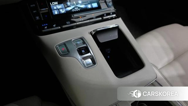 Hyundai The New Grandeur IG Hybrid id 5027904 из Кореи 19