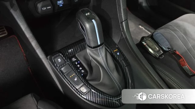 Hyundai Veloster (JS) id 4992803 из Кореи 31