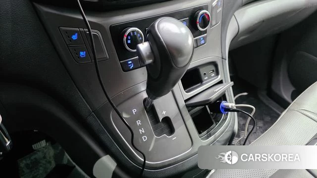 Hyundai The New Grand Starex id 4982999 из Кореи 19