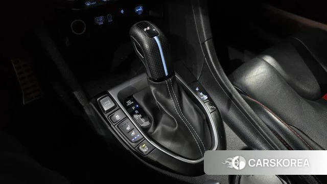 Hyundai Veloster (JS) id 5013940 из Кореи 19