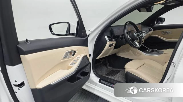 BMW 3 Series (G20) id 5026814 из Кореи 29