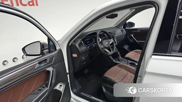 Volkswagen Tiguan Allspace id 4928575 из Кореи 41
