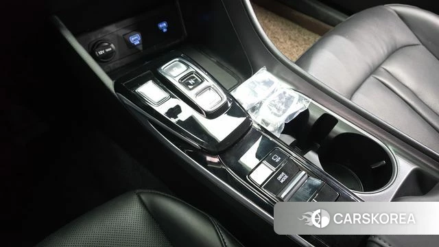 Hyundai Sonata (DN8) id 5053019 из Кореи 19