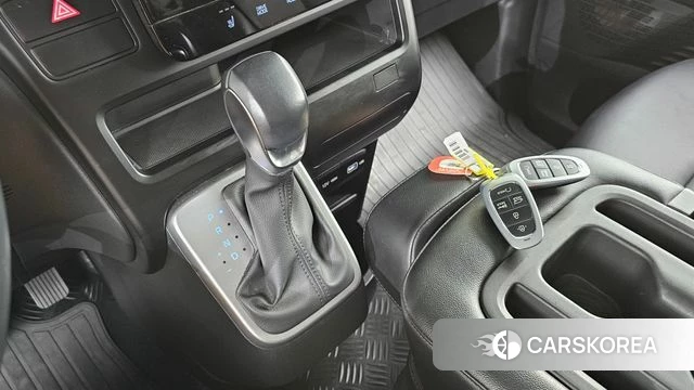Hyundai Staria id 4855354 из Кореи 19
