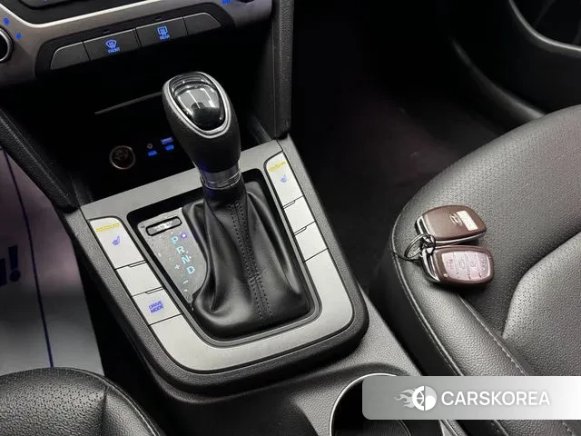 Hyundai Avante AD id 3345225 из Кореи 18