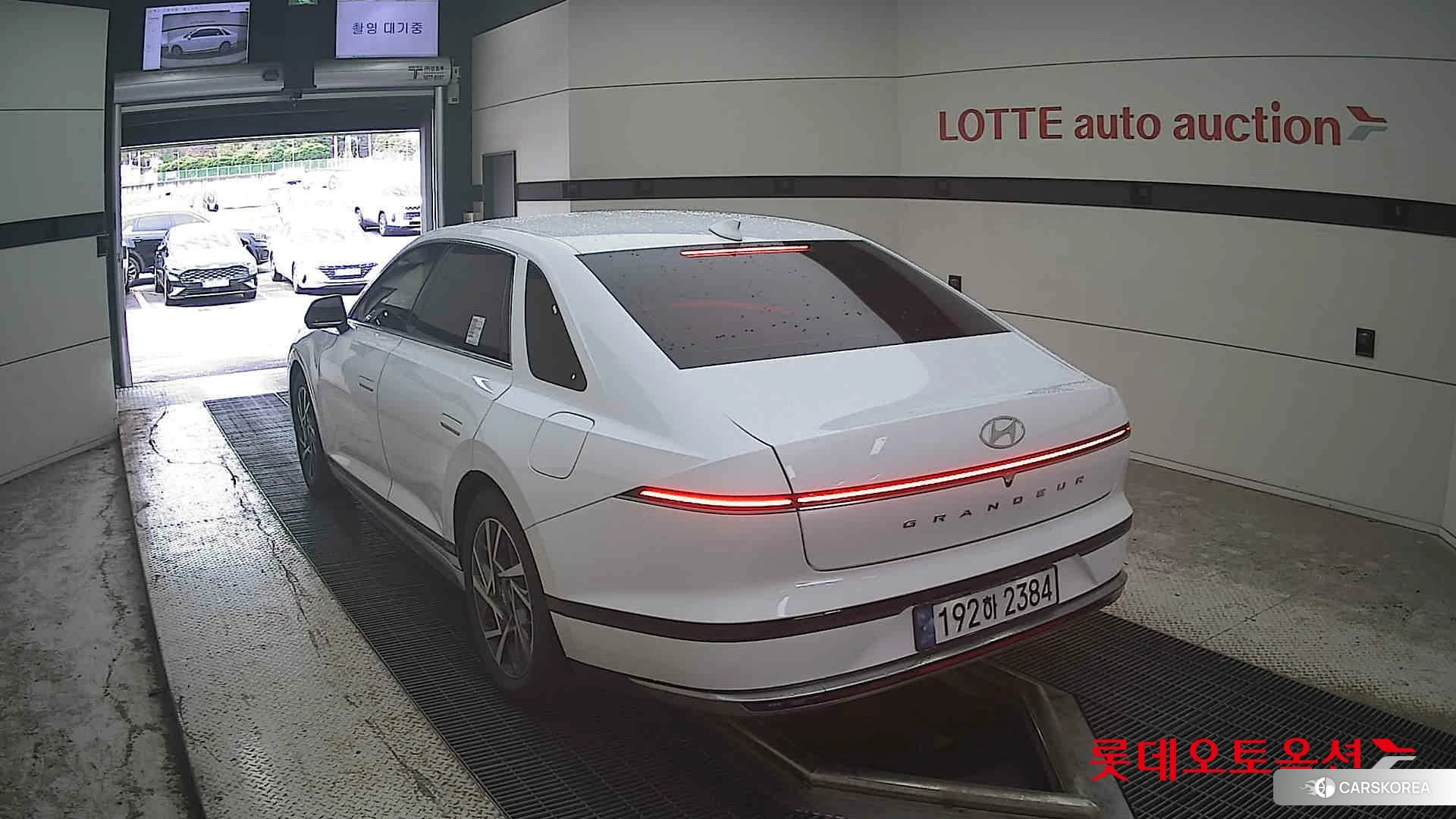 Hyundai Grandeur Hybrid id 4984688 из Кореи 36