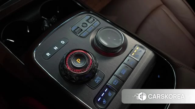 Genesis G90 (RS4) id 4985402 из Кореи 33