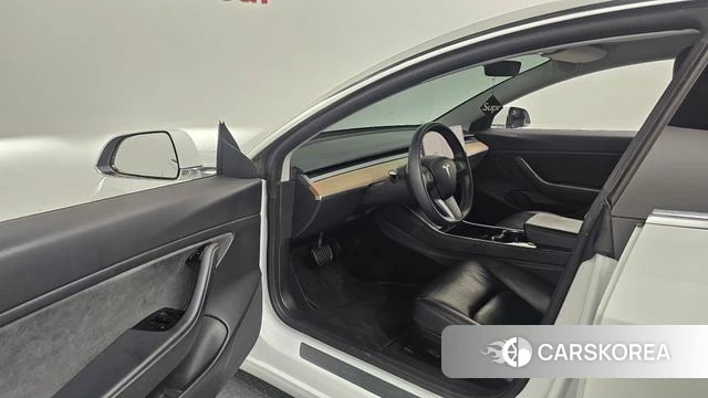 Tesla Model 3 id 4780417 из Кореи 35