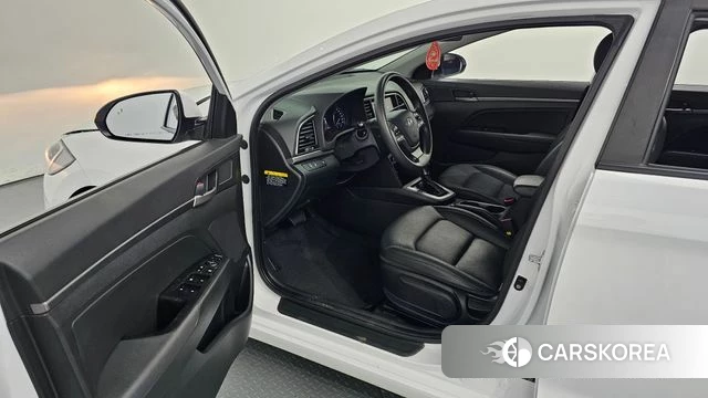 Hyundai Avante AD id 4728262 из Кореи 30
