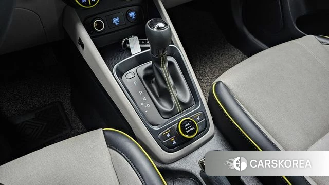 Hyundai Venue id 5013463 из Кореи 30