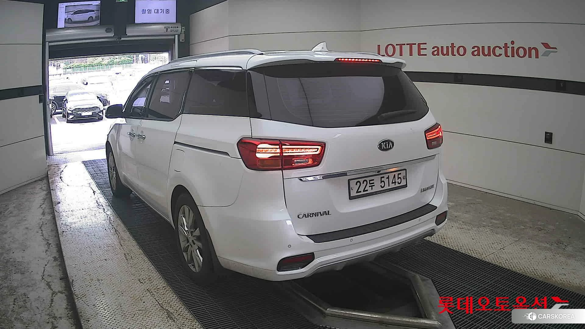 Kia Carnival Limousine id 4984685 из Кореи 37