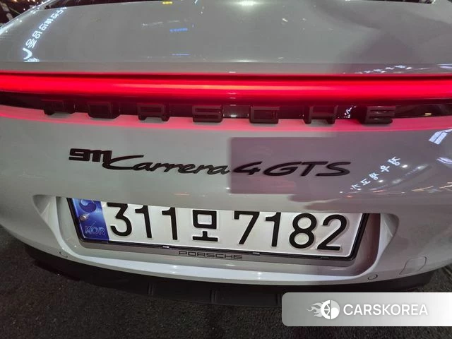 Porsche 911(992) id 4948466 из Кореи 14