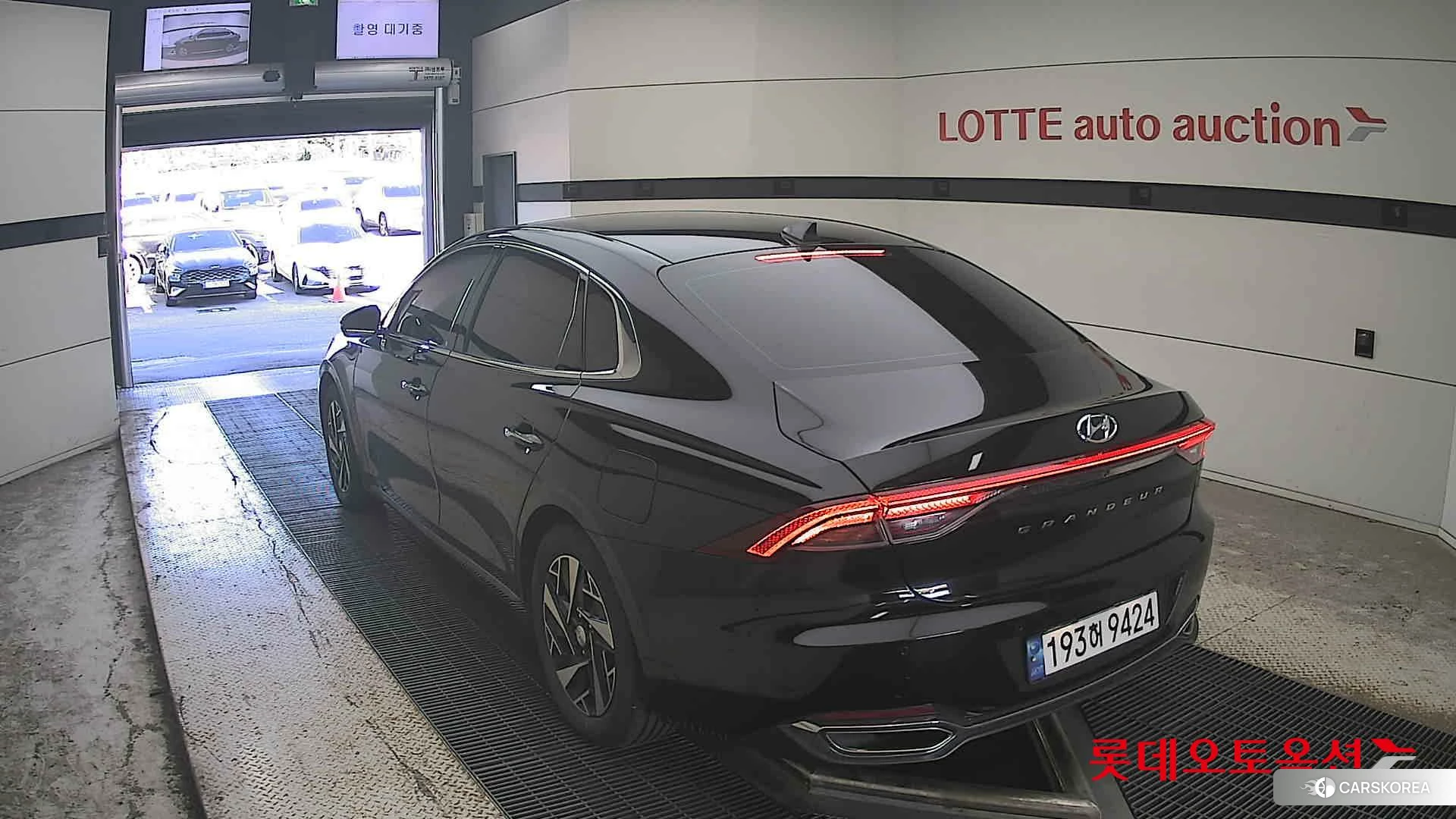 Hyundai Grandeur Hybrid id 4990084 из Кореи 36