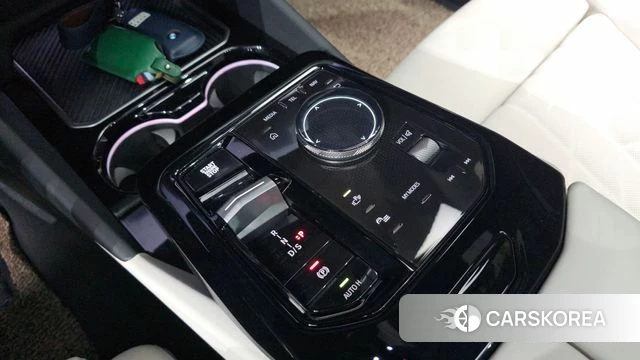 BMW 5 Series (G60) id 5021108 из Кореи 31