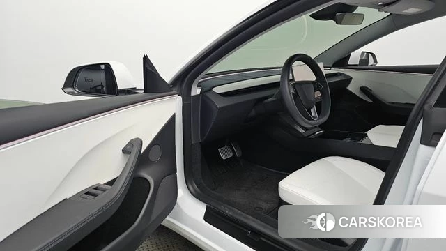 Tesla Model 3 id 5039268 из Кореи 36
