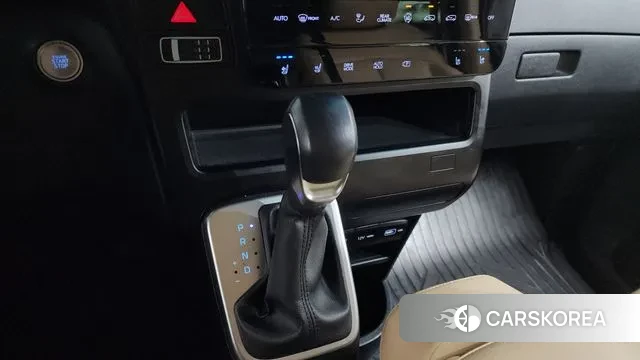 Hyundai Staria id 3411125 из Кореи 19