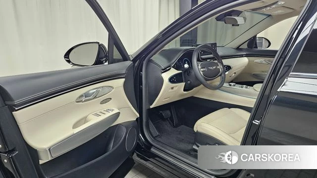 Genesis GV70 id 4941473 из Кореи 31