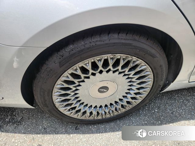 Genesis G90 id 5004340 из Кореи 13