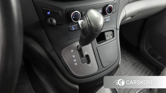 Hyundai The New Grand Starex id 4952367 из Кореи 29
