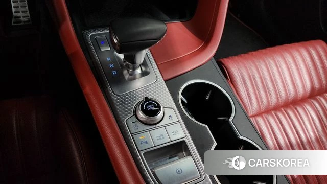 Genesis The New G70 id 3954490 из Кореи 19