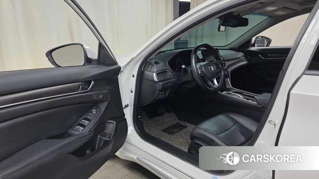 Honda Accord 10th Generation id 4952773 из Кореи 32