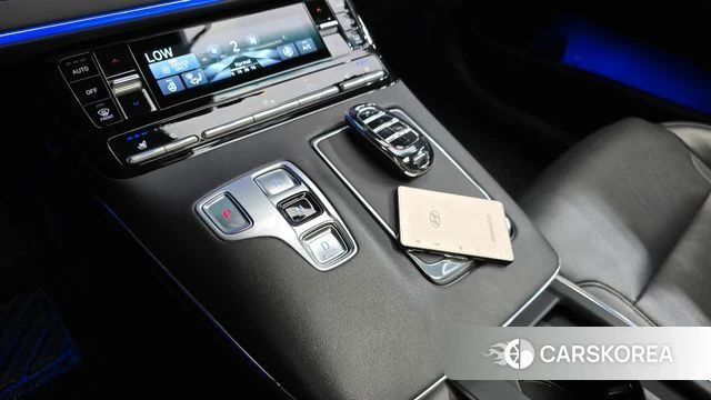 Hyundai The New Grandeur IG Hybrid id 5012752 из Кореи 35