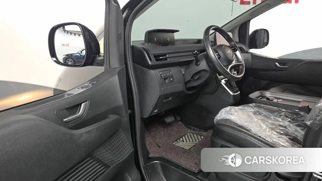 Hyundai Staria id 5052638 из Кореи 31