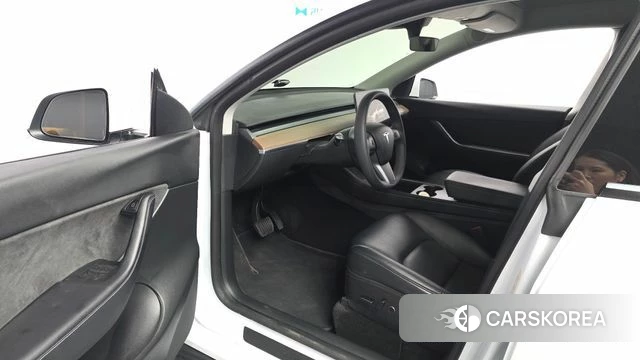 Tesla Model Y id 4793361 из Кореи 31