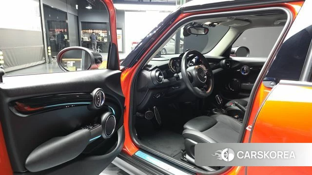 Mini Cooper S id 5047618 из Кореи 29