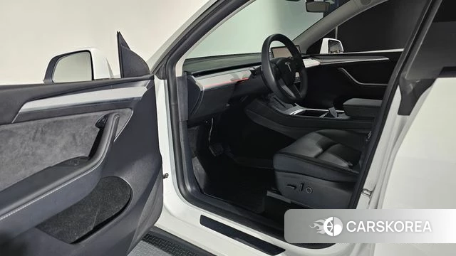 Tesla Model Y id 5026796 из Кореи 32