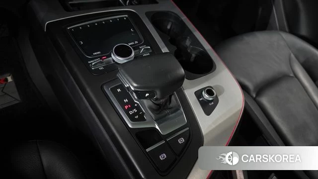 Audi Q7 (4M) id 4967358 из Кореи 31