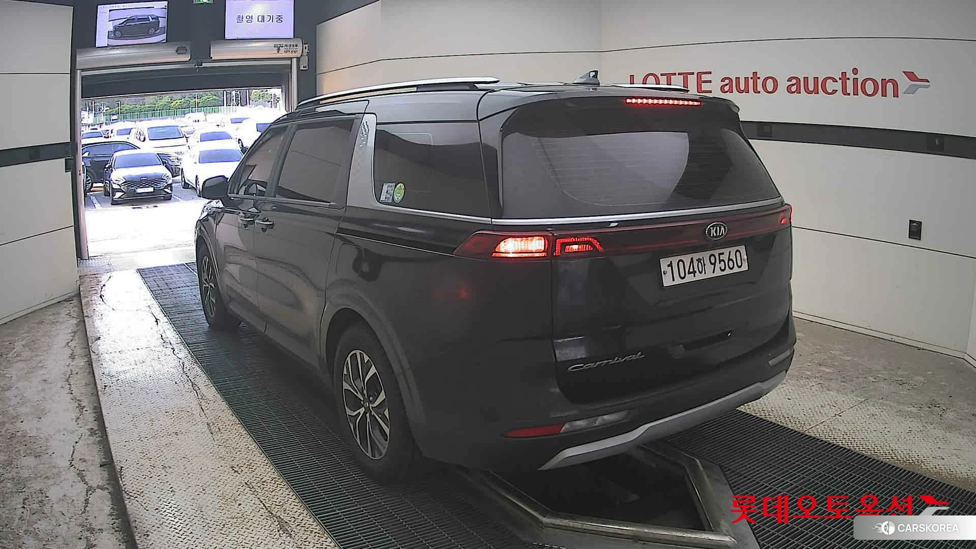 Kia Carnival id 4984662 из Кореи 36