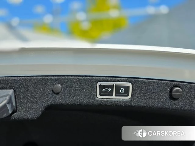 Hyundai Grandeur (GN7) id 4970995 из Кореи 19