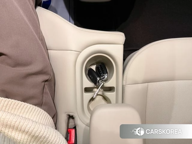 Hyundai Casper Electric id 5000579 из Кореи 19