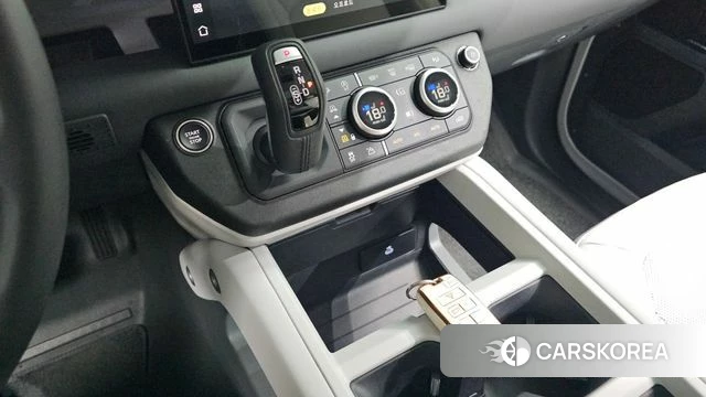 Land Rover Defender (L663) id 4660172 из Кореи 19