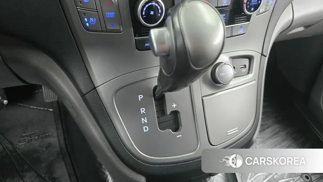 Hyundai The New Grand Starex id 4708516 из Кореи 19
