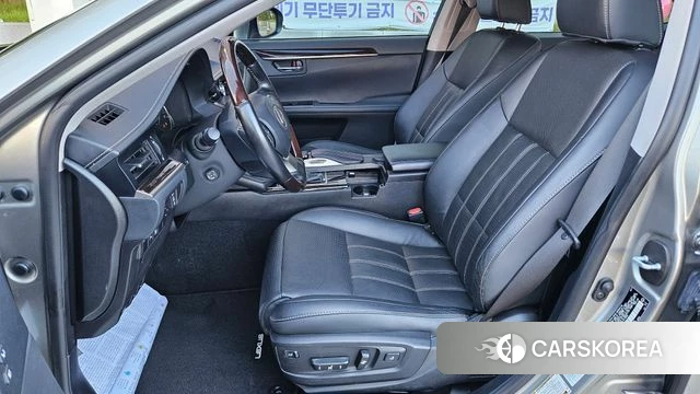 Lexus New ES300h id 4937856 из Кореи 15