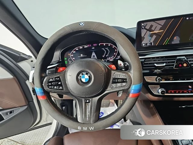 BMW 5 Series (G30) id 4965818 из Кореи 17