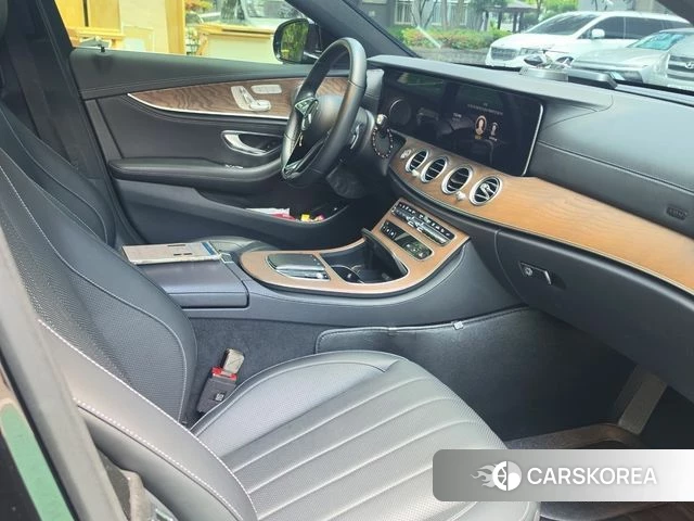 Mercedes-Benz E-Class W213 id 4922170 из Кореи 19