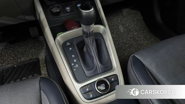 Hyundai Venue id 5004000 из Кореи 19