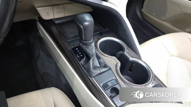 Toyota Camry (XV70) id 4952909 из Кореи 30