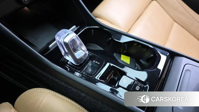 Volvo XC40 id 3954608 из Кореи 19
