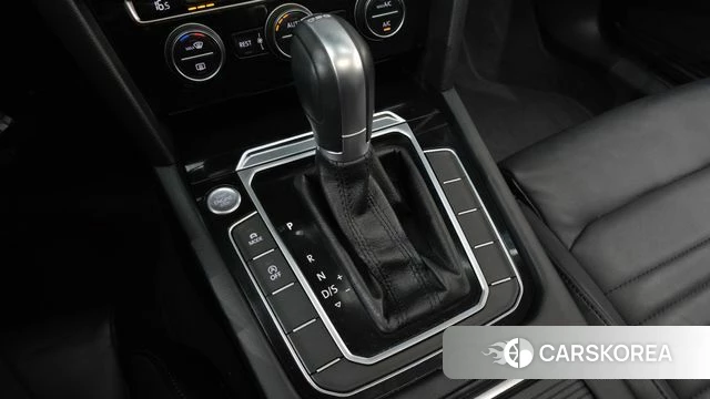 Volkswagen Passat GT (B8) id 4907796 из Кореи 33