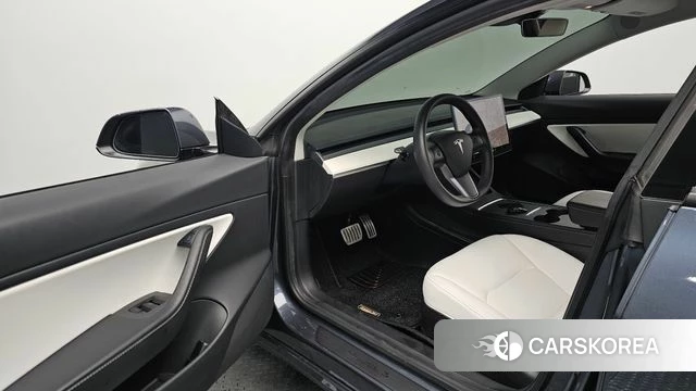 Tesla Model 3 id 5040907 из Кореи 33